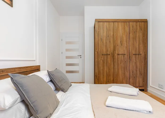 19 Dzielnica Kolejowa P&O Serviced Apartments