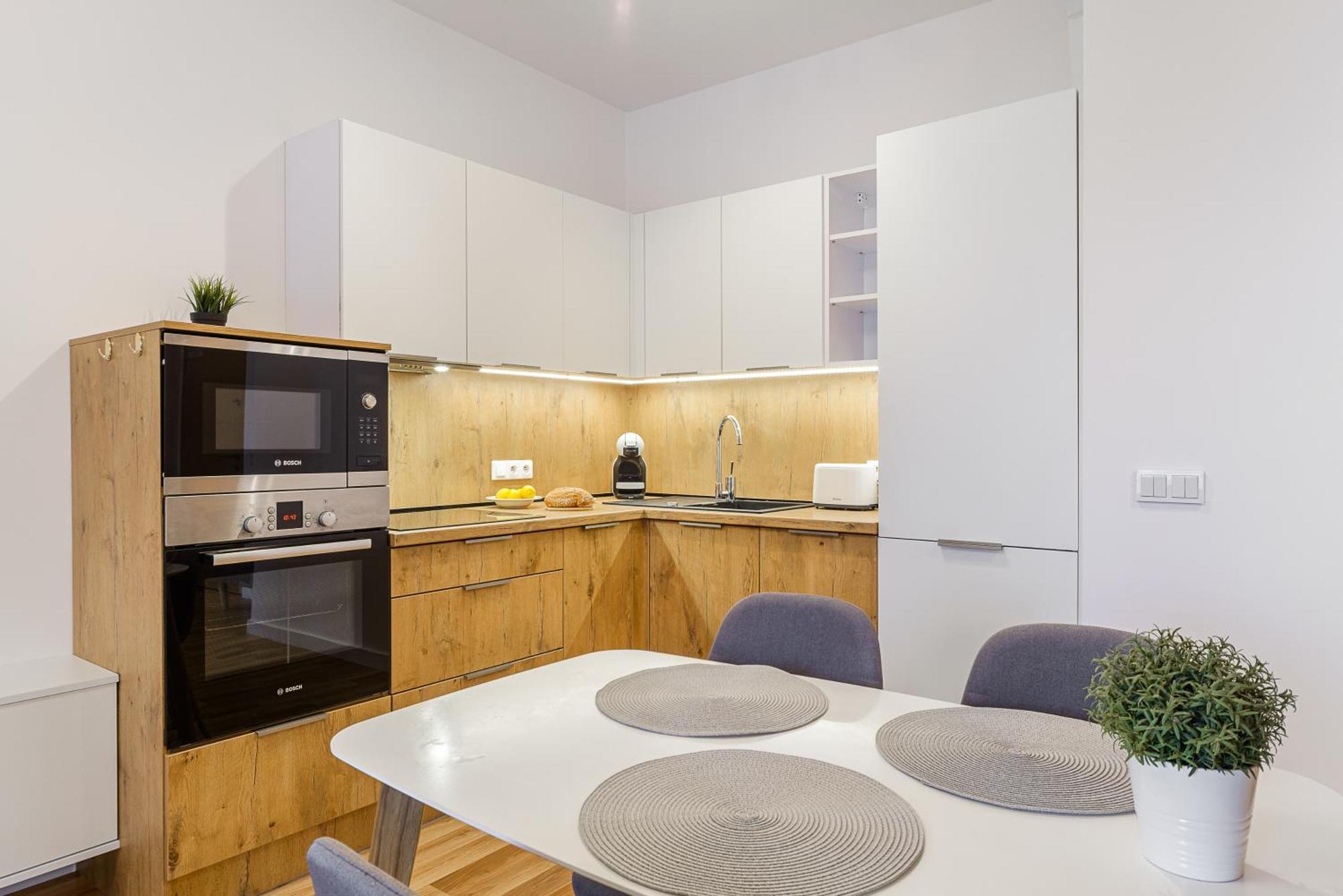 19 Dzielnica Kolejowa P&o Serviced Apartment Warsaw